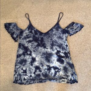 Off the shoulder T Shirt